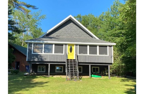 Hinckley House | Lakeside with Loons, Bald Eagles & Amazing Sunsets