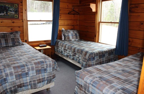 Pittsburg Cabin | Lakeview 4 First Lake Access Sleeps 7 Dock Space On Snowmobile Trail 3BR