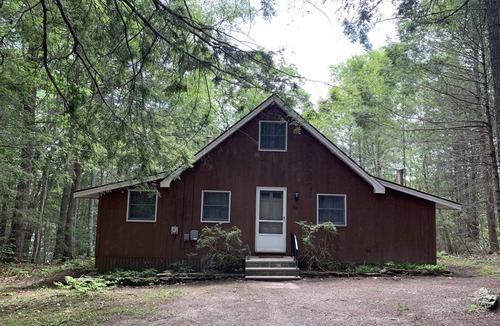 Bristol House | Lakeview Cottage/Bristol