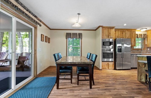 Harborcreek Hotel | Lakeview on the Lake