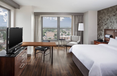 Lancaster Hotel | Lancaster Marriott at Penn Square