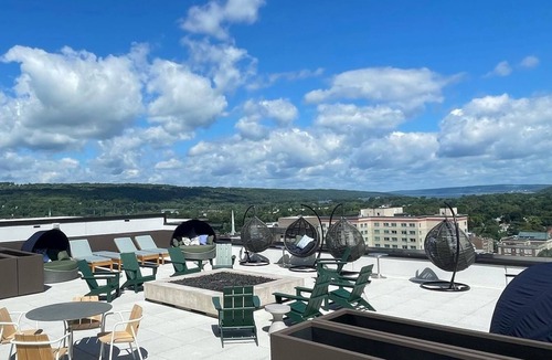 Ithaca Apartment | Landing | Amazing 1BD, Gym