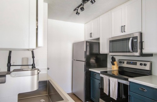 Herriman Apartment | Landing | Beautiful 2BD, Game Room, Gym