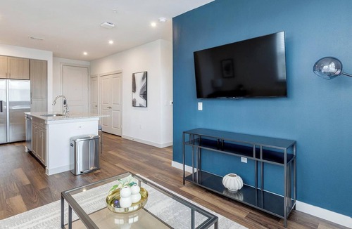 Fate Apartment | Landing | Incredible 1BD, Clubhouse, Gym