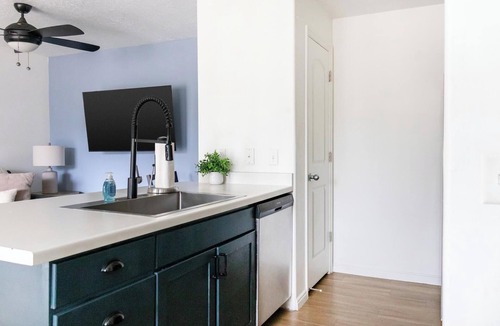 Herriman Apartment | Landing | Incredible 2BD, Game Room, Clubhouse