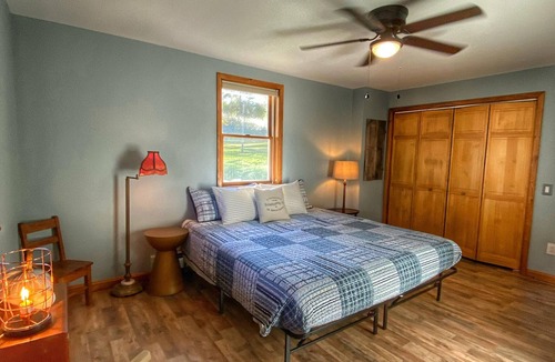 Weedville House | Large, 4 BR (1 King, 2 Queens), 2 Bath, Recently Renovated
