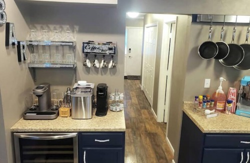 University Area House | Large Group Entertainment Zone!
