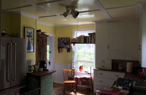 Rockland House | Large Home With Lovely Gardens Short Walk To Main Street STR22-26