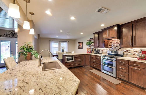 Denton House | Large Luxury Home with Saltwater Pool