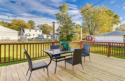 Cheektowaga House | Large Yard | Deck | 20 Min to Highmark Stadium