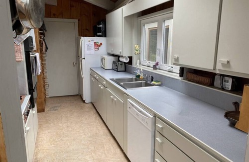 Stonington Cottage | Lasky Cottage - Contemporary, Ocean View Cottage