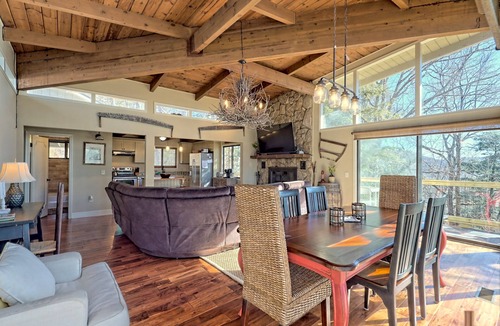 Sky Valley Cabin | Last Min Discount! Mountain View Home Hot Tub, Game Room, Fire Pit, Pizza Oven