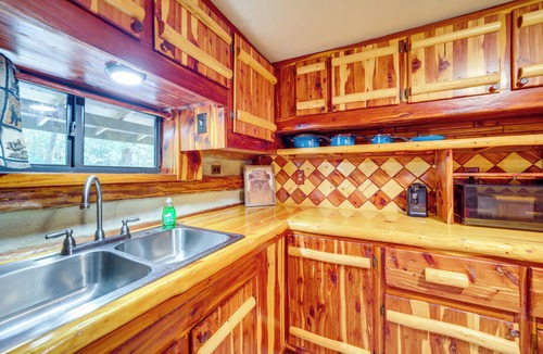Tuskahoma Cabin | Lazy Bear Cabins 2 at Tuskahoma Near Sardis Lake!