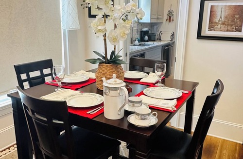 Highlands - Perkins Apartment | LexiLanka luxury apartment-Near LSU/Stadium, L'Auberge, downtown & airport