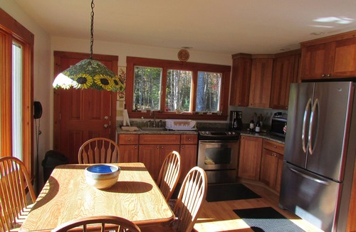 New Harbor Cottage | Light Filled, Woodsy Views, Atlantic Ocean Nearby.
