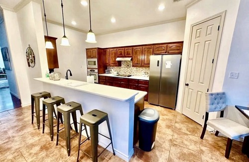 North Overton House | Listing by Established SuperHost. Walk to Texas Tech & More!