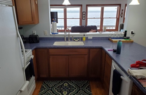 King Ferry Cottage | Live your Best Vacation Life! Lovely 4 BR Property on Cayuga Lake. Dog Friendly