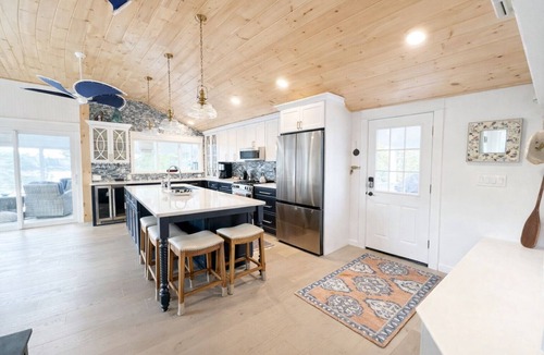 Sebascodegan Island House | Located on Rich Cove in Cundy's Harbor, Maine!