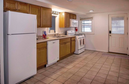 Hammondsport Cabin | Located on Waneta Lake in the Sylvan Beach Association.