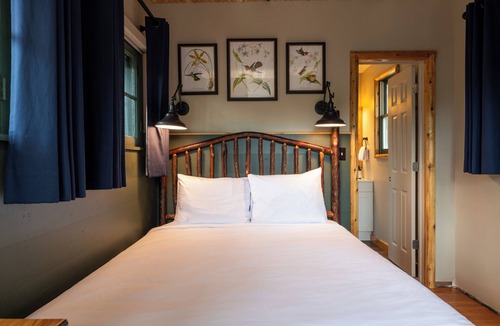 Schroon Lake Hotel | Lodge at Schroon Lake