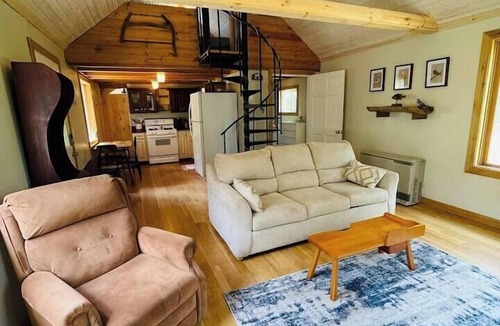 New Vineyard Cabin | Log Cabin in the Pines On The Way To Sugarloaf