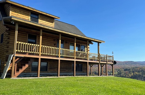 Colebrook Ski Chalet | Log Cabin on 6 acres w direct ATV trail access, firepit, mountain views ,sunsets