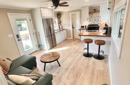 Whitesboro Cabin | Longhorn View Casita in perfect Whitesboro Texas
