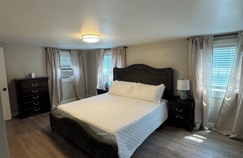 Fairfield House | Lovely 3-bedroom house in Fairfield with WiFi, AC