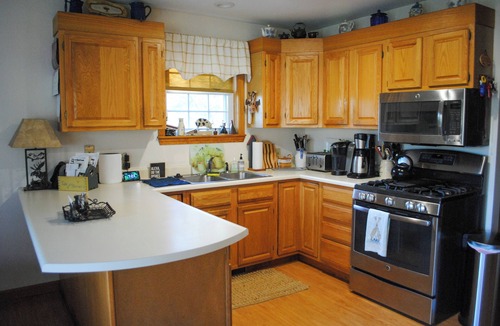 Maidstone House | Lovely Lake House in Maidstone Vermont with Hot Tub