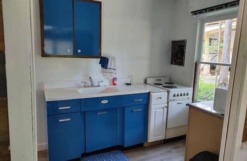 Canadohta Lake Cottage | Lovely Idlewilde Cottage at Canadohta Lake, Pa