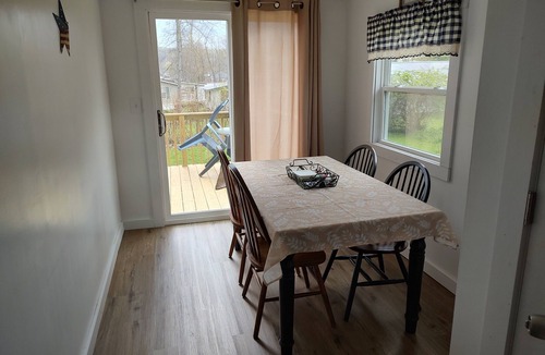 Canadohta Lake Cottage | Lovely Idlewilde Cottage at Canadohta Lake, Pa