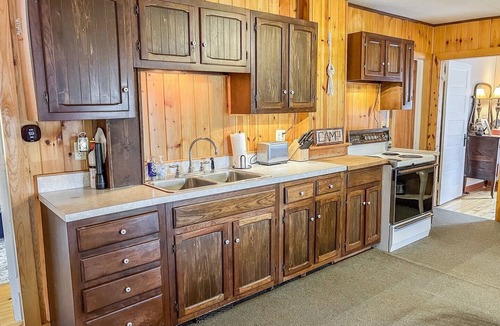 Town of Webb Cabin | Lovers Leap on 4th Lake