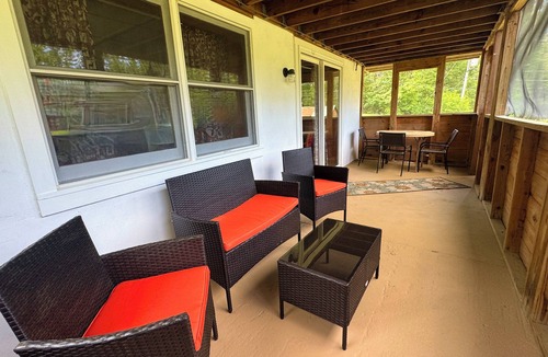 Chestertown Cabin | Lower Chalet, Gore Mountain Skiing, Pool/AC/Woodstove, Cozy Cabin, Loon Lake.