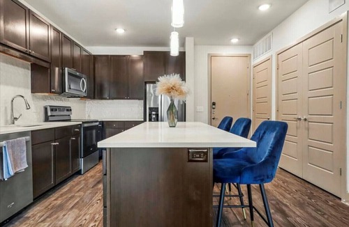 Frisco Square Apartment | Luxe 2BR/2BA Apt - FIFA Stadium, Pool, Gym, Parking