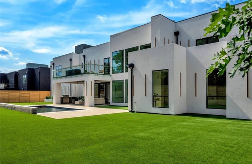Preston Hollow Villa | LUXE! New Luxury Mansion in the Prestigious Dallas Preston Hollow Neighborhood