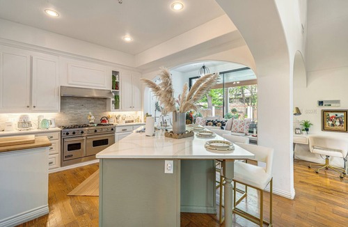 Old East Dallas House | Luxe Old East Dallas Home in Historic Munger Place