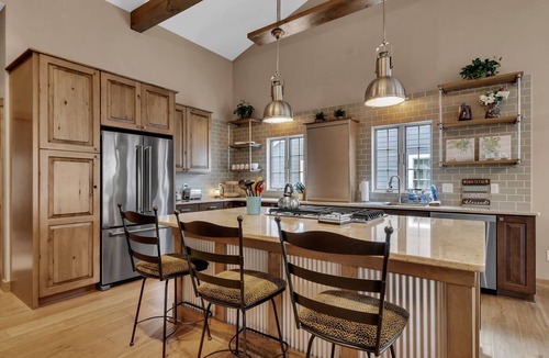 Ellicottville House | Luxurious 3-Bedroom Townhouse, Walk to Village
