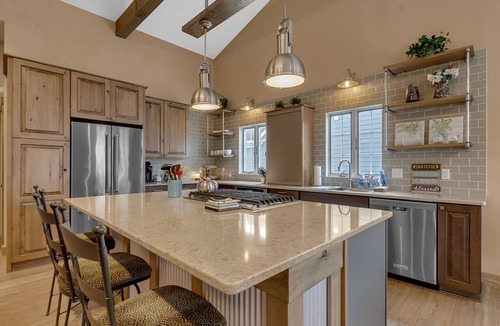 Ellicottville House | Luxurious 3-Bedroom Townhouse, Walk to Village