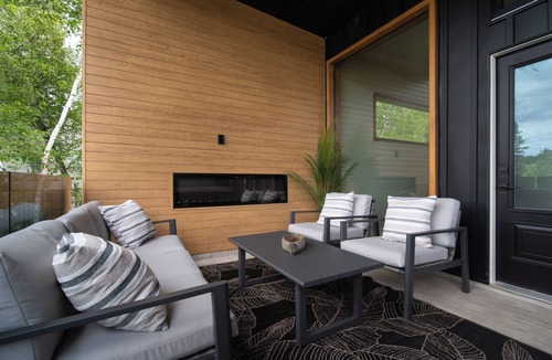 Whiteshell Cabin | Luxurious cabin getaway