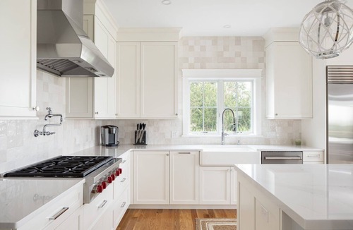 Narragansett House | Luxurious Ocean Front Rental with Pool