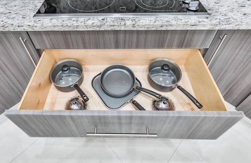 Davie House | Luxury 5BR Villa near Hard Rock Casino