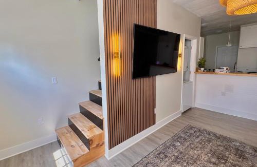 West Columbus House | Luxury Downtown Columbus Townhouse