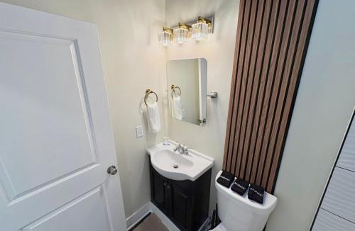 West Columbus House | Luxury Downtown Columbus Townhouse