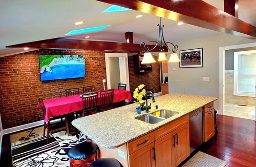 Saratoga Springs House | Luxury Downtown Penthouse - walk to track, restaurants, spas and so much more!