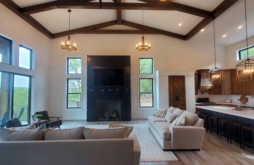 Eden Cabin | Luxury Eden Retreat, Hot Tub, Game Room, Sleeps 16+