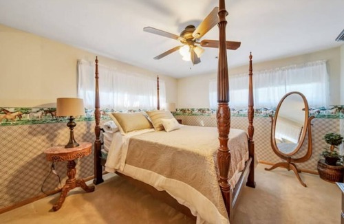 Meadville House | Luxury Farm Getaway at Sunset Hill