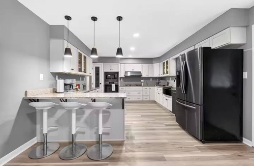 Galloway House | Luxury Ranch Retreat, 5BR, Modern Home, Pool, etc