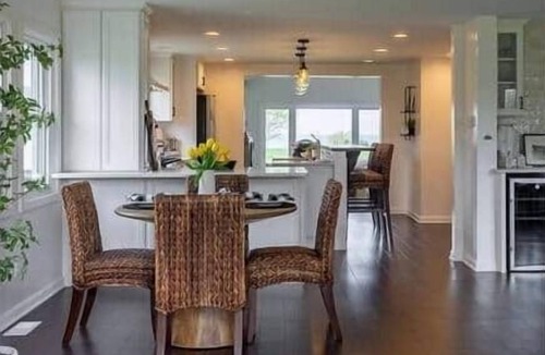 Youngstown House | LVR's Luxury Lakefront Farmhouse