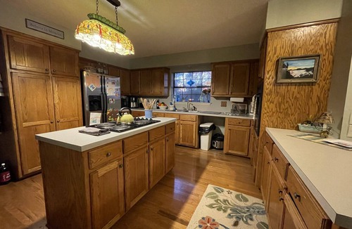 Waveland Cabin | Magical lake house cabin on Blue Mtn Lake with Mt. Magazine views. Pet Friendly!