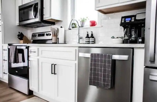 Scarborough Cottage | Maine Escape | 9mi Portland 6mi to Beach